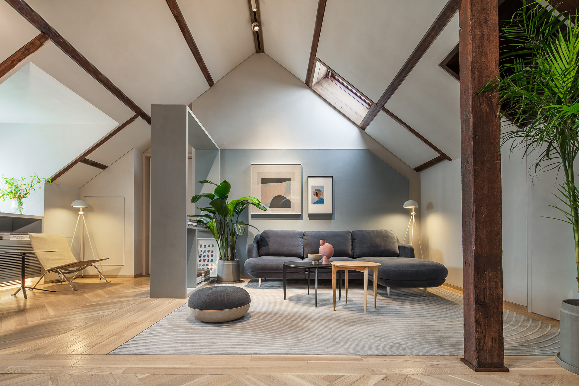 Villa bespoke lighting
