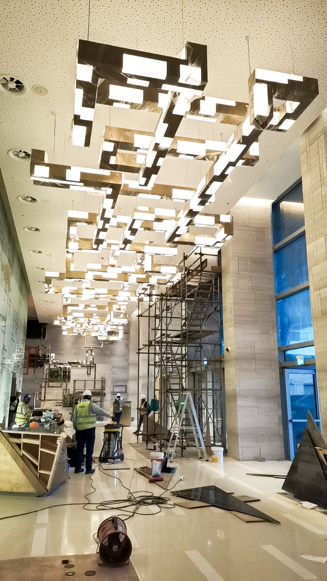 bespoke chandelier lighting,hospitality lighting,custom made