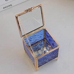 vintage blue jewelry box_2