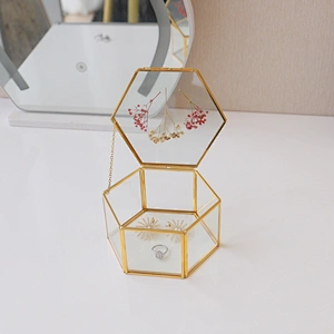 Dried Flower Glass Jewelry Box Display For Jewelry Brands 1
