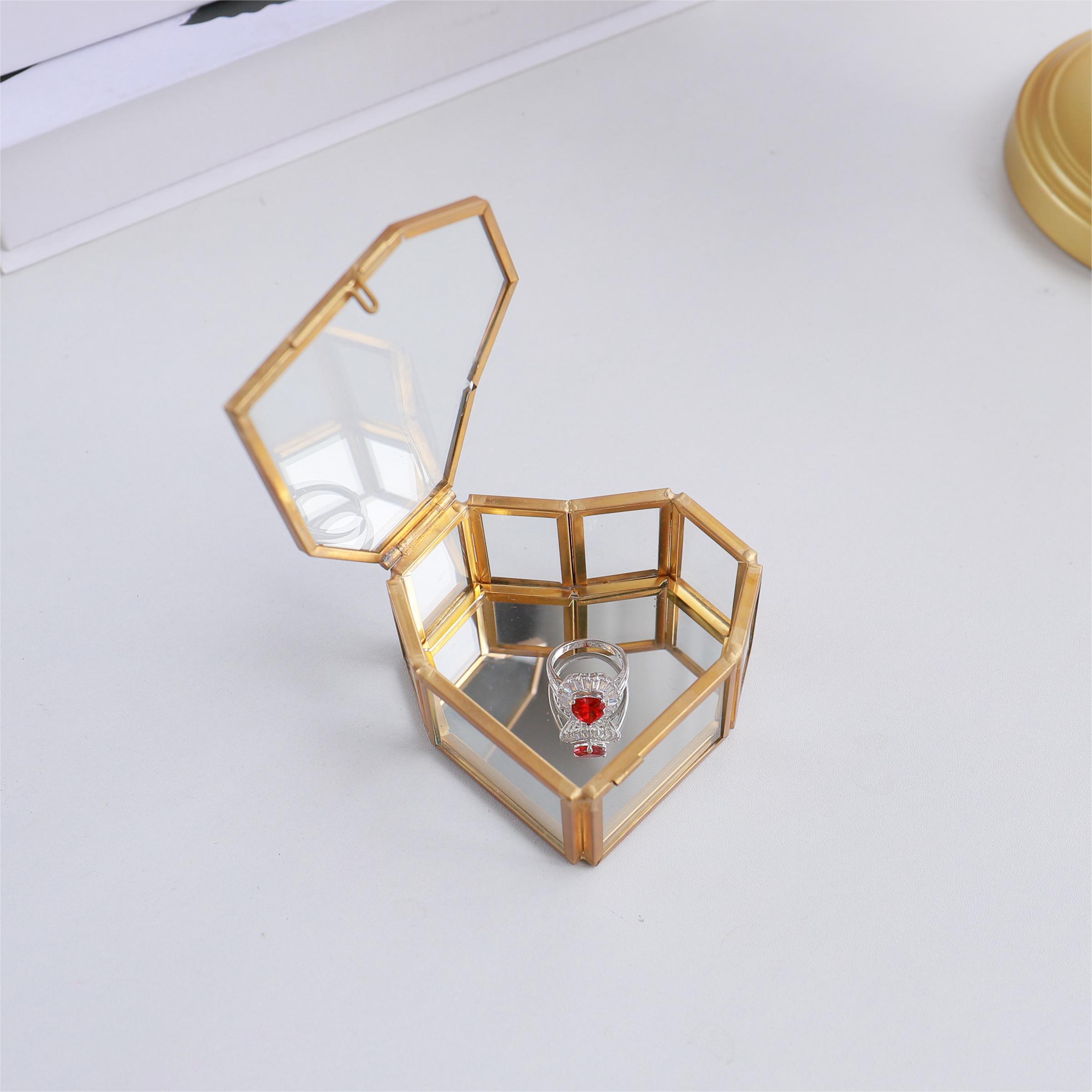 Heart Glass Small Ring Boxes 2