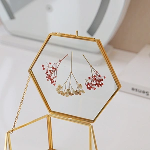 Dried Flower Glass Jewelry Box Display For Jewelry Brands 5