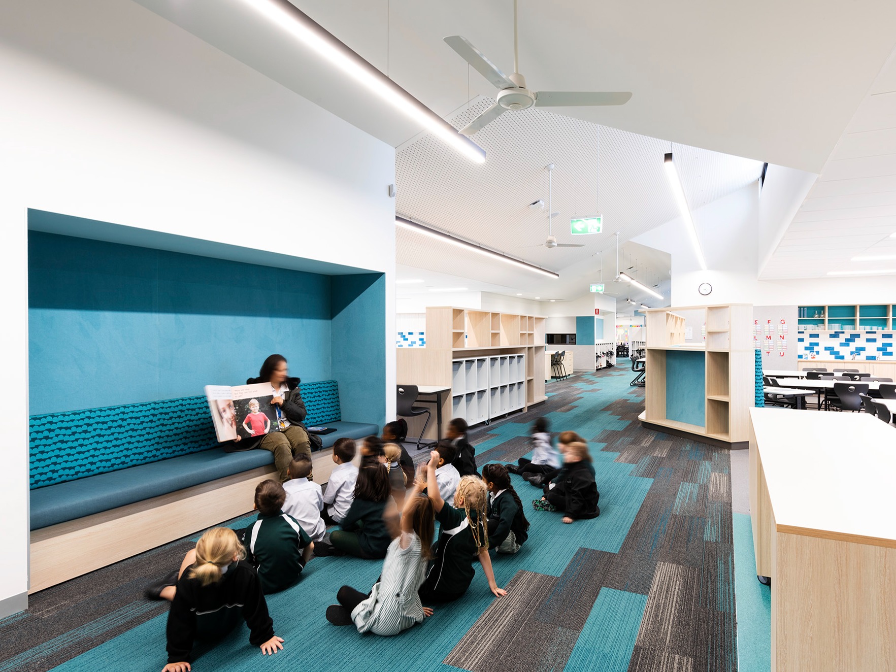 rubber flooring for schools,it can be installed easily.