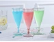 wine glasses	plastic wine glasses