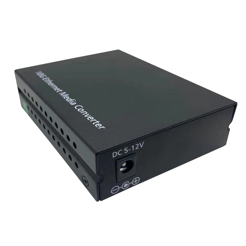 HCH offers stable 10g 1 fiber 1 copper transceivers for transmission.