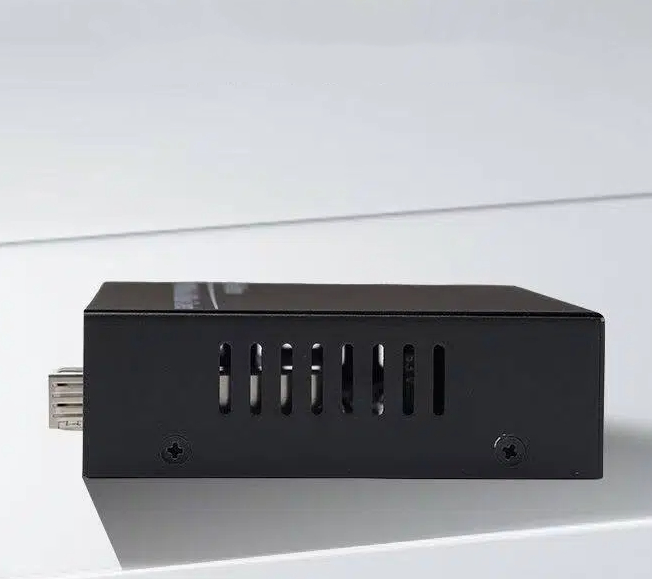 HCH offers stable gigabit sfp ring network transceivers for transmission.