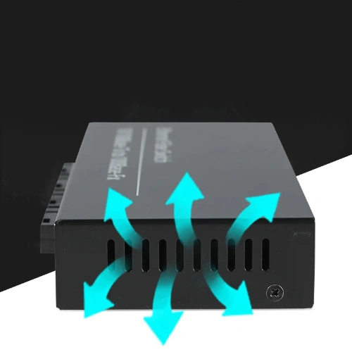 HCH offers stable gigabit 4 fiber 2 copper transceivers for transmission.