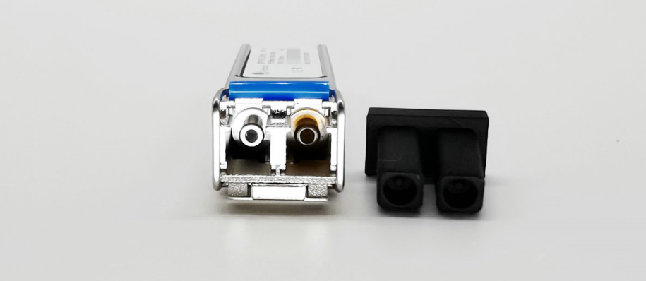 the 100base sfp single mode port optical module is a hot-swappable module