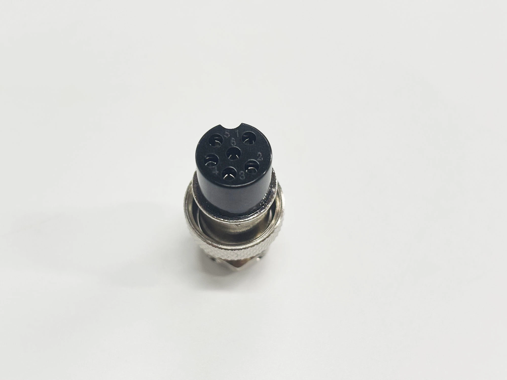 GX16-6Pin