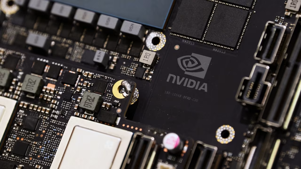 Policy Pivot: U.S. Considers Allowing NVIDIA to Export H200 Chips to ...