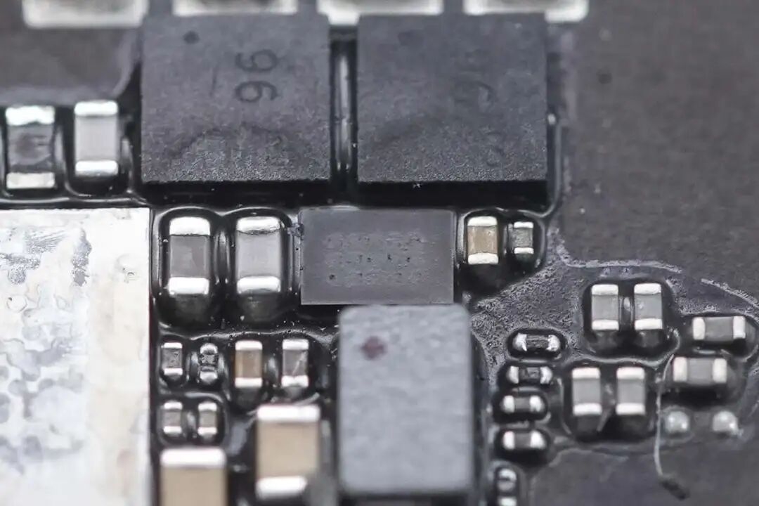 Hot ICs This Week: Top Picks in Power, Signal & Storage​
