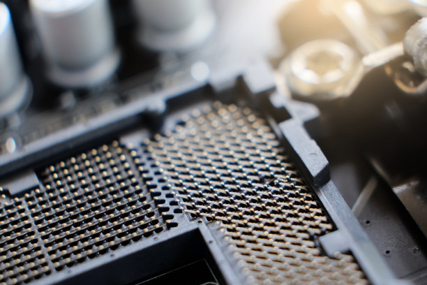 China's Chip Exports Double in First Four Months