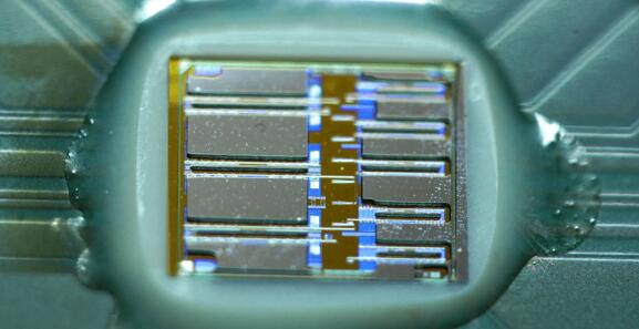 MediaTek's Strategic Entry into Silicon Photonics: Investment in Ayar Labs