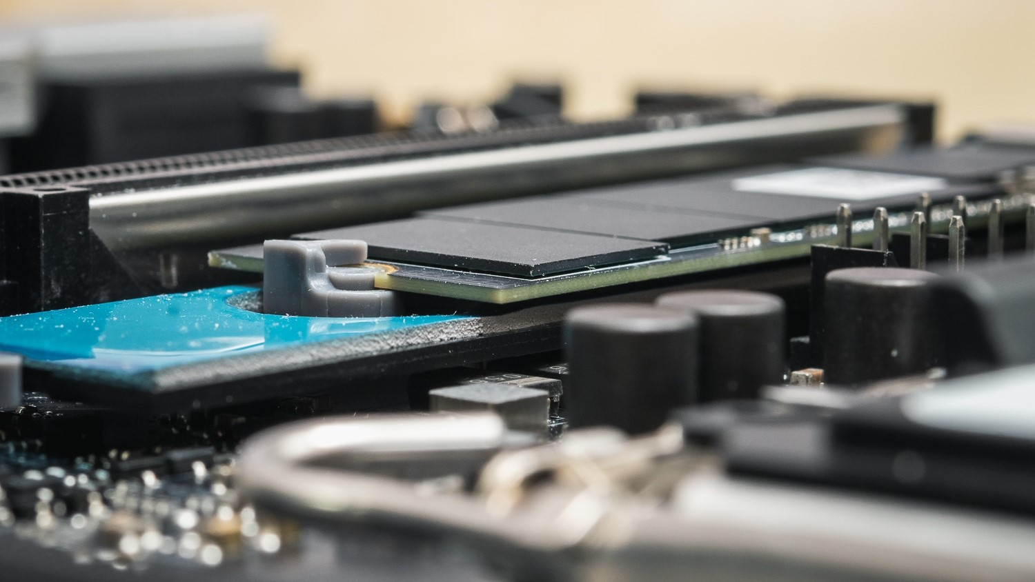 Micron Secures Supply Deals with Seven Tier 1 Suppliers