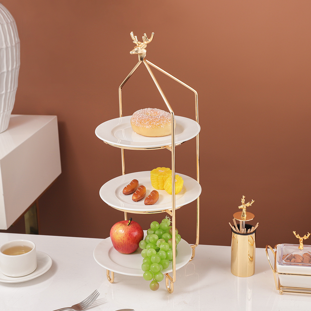 cake stand display