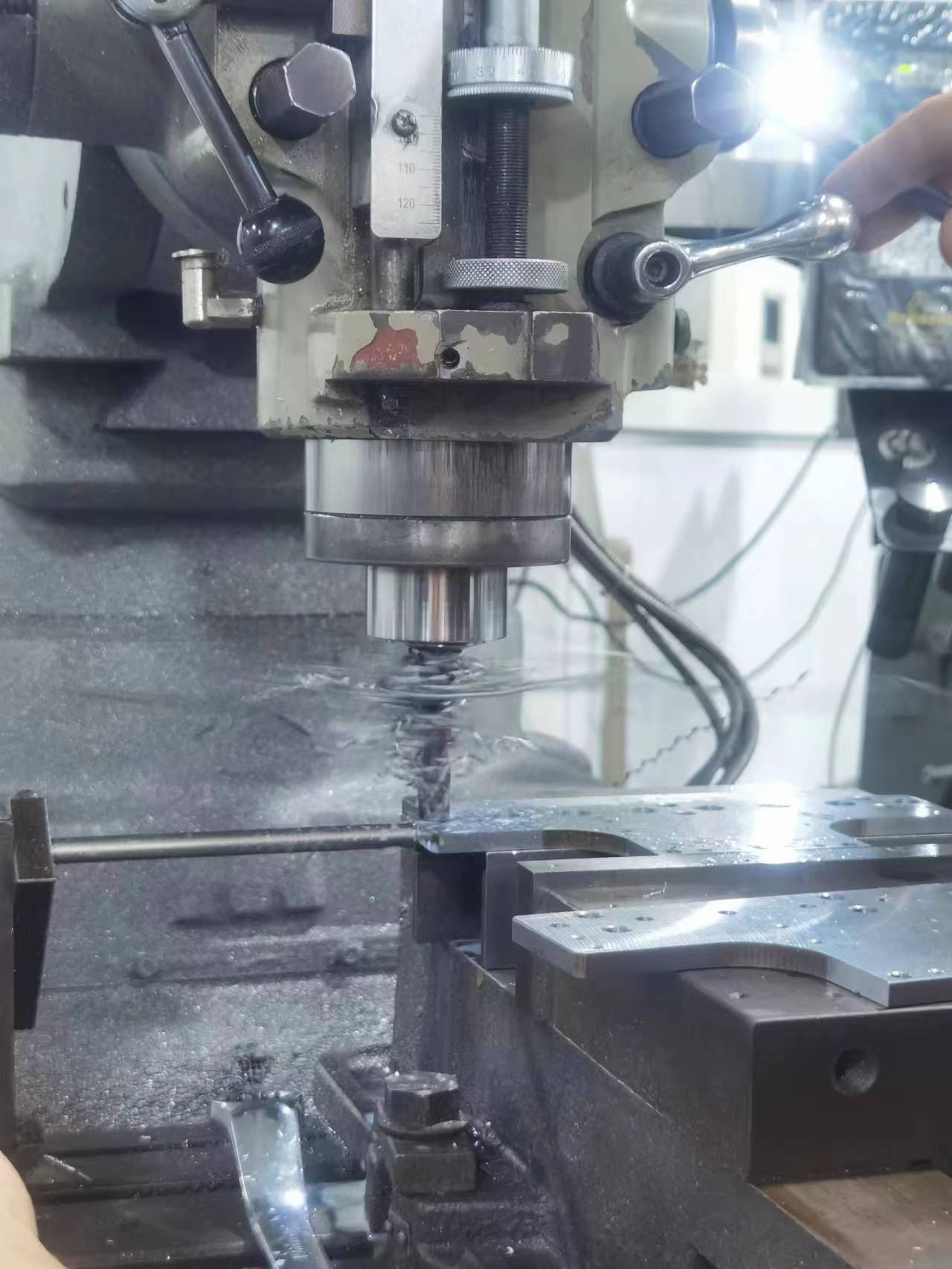 what is cnc machining