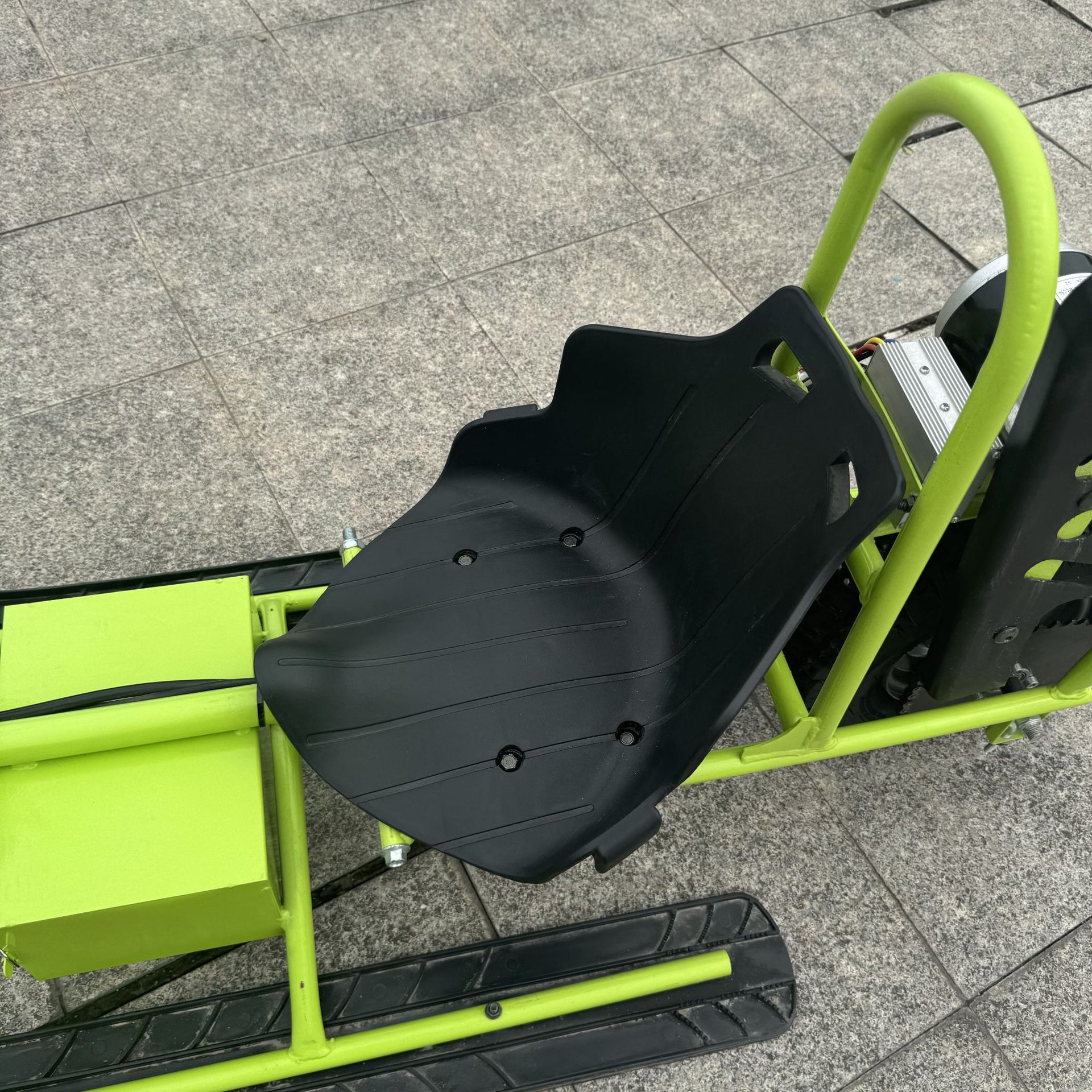 Eswing E12 electric scooter for snow