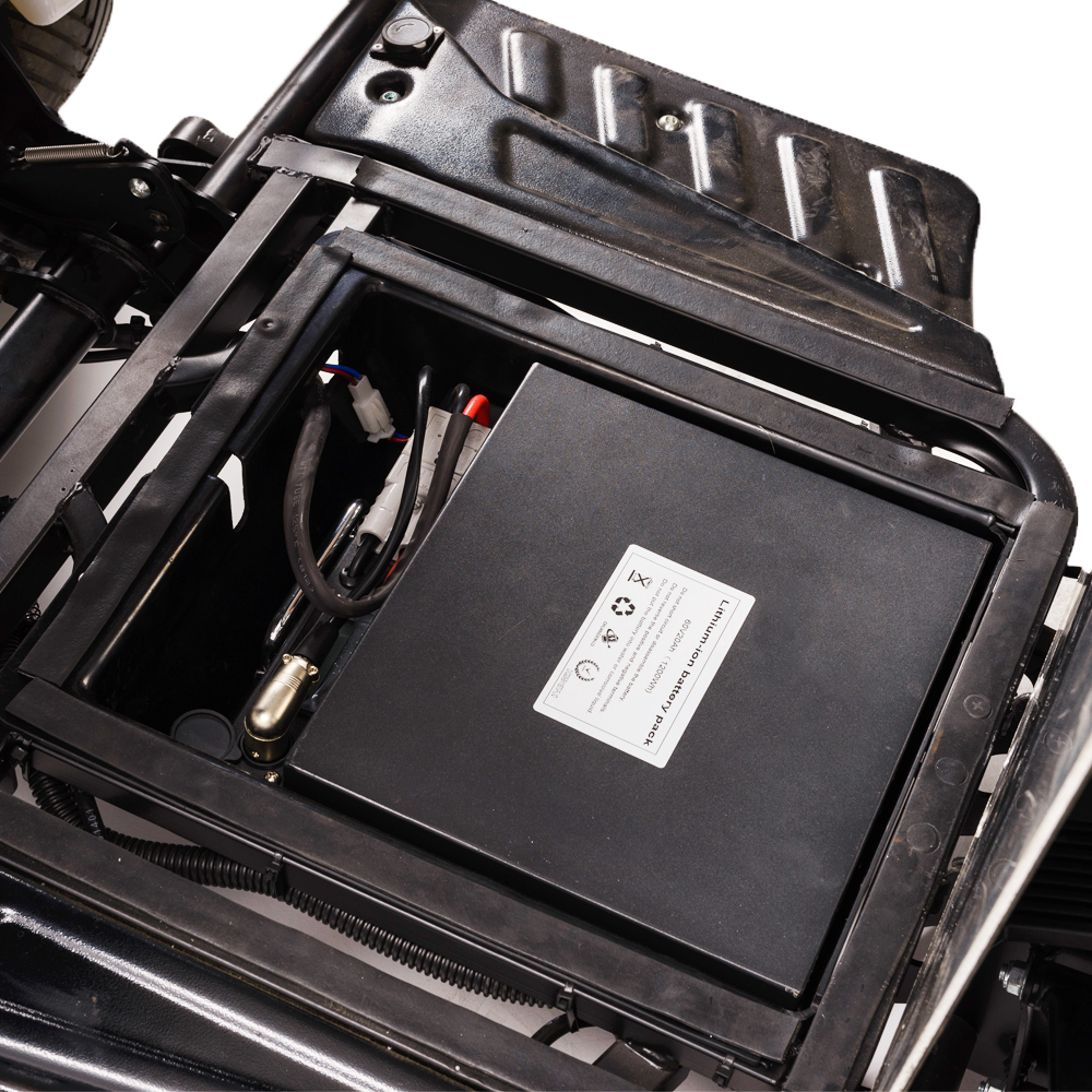 two seats 2000W 4 wheel electric folding golf cart