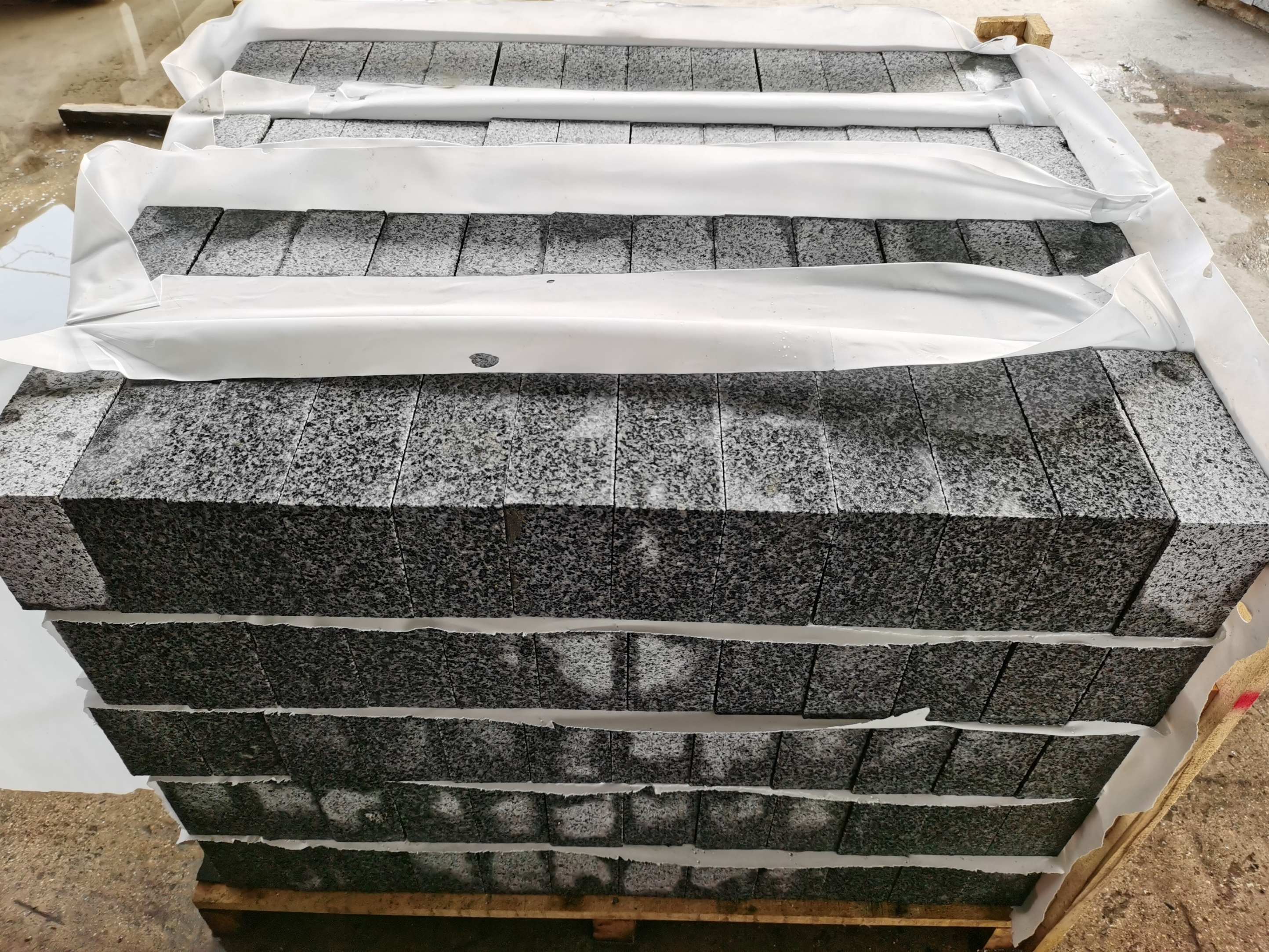 granite paver sizes