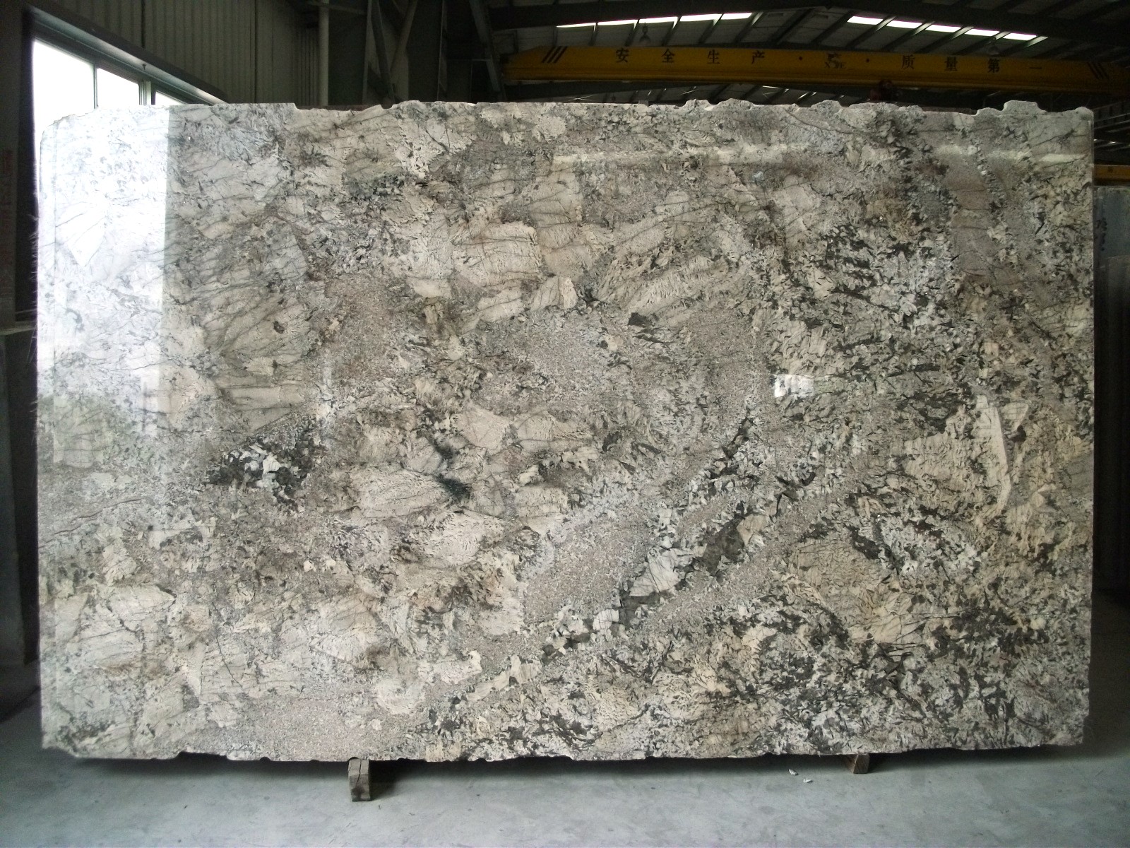 antico bianco granite