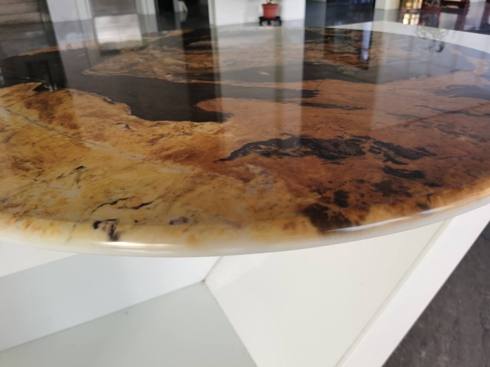magma gold granite, stone dining table, marble stone dining table, river stone coffee table