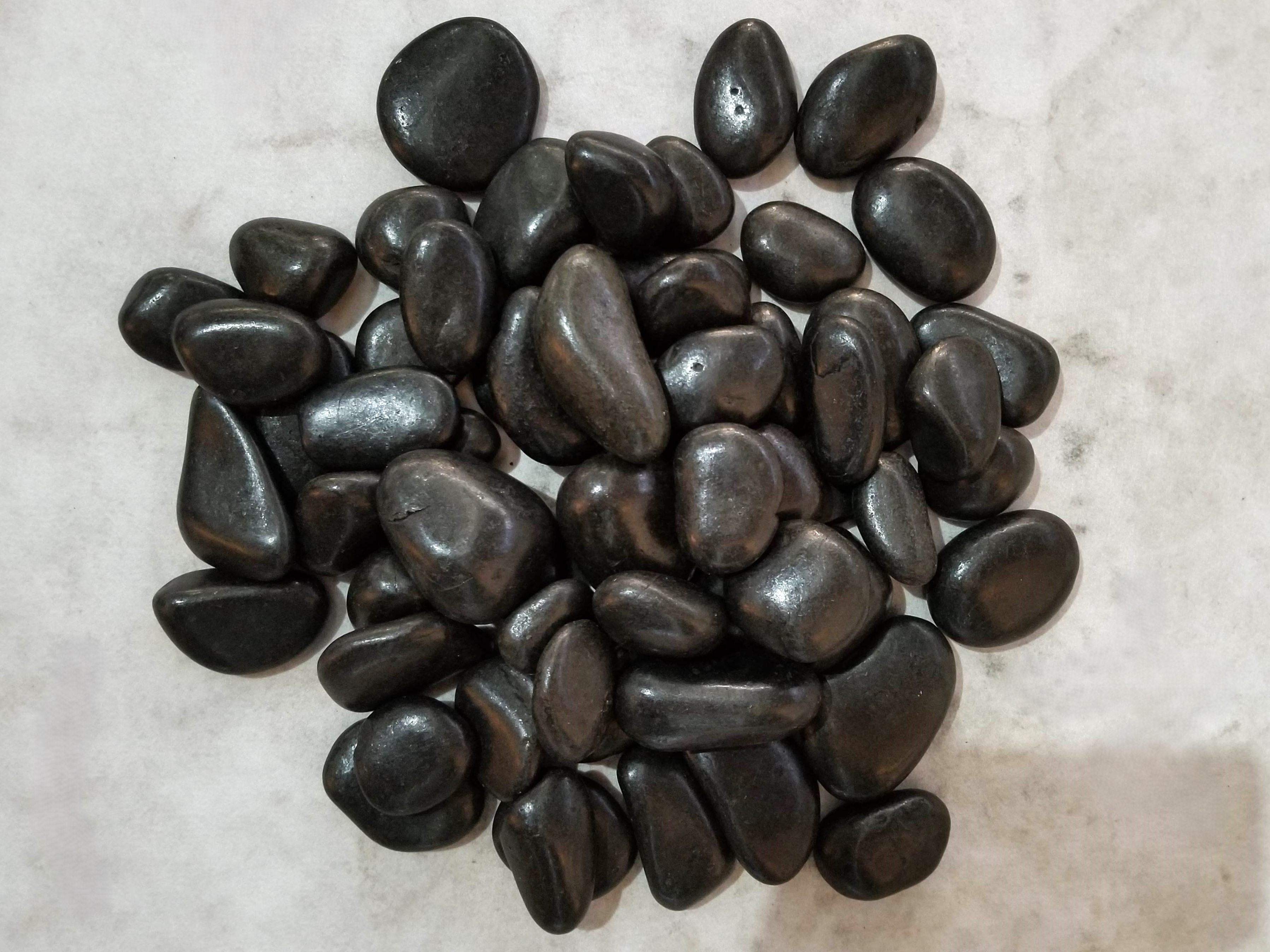 decorative river rock for landscaping