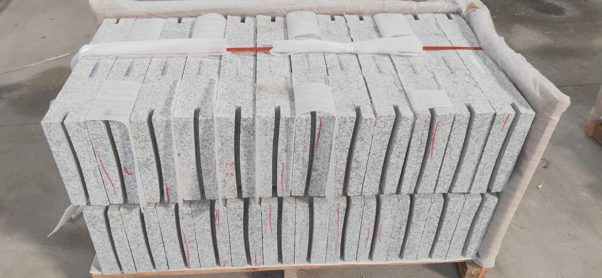 granite kerbstone,granite kerb stone suppliers,paving kerb stones,kerbstone