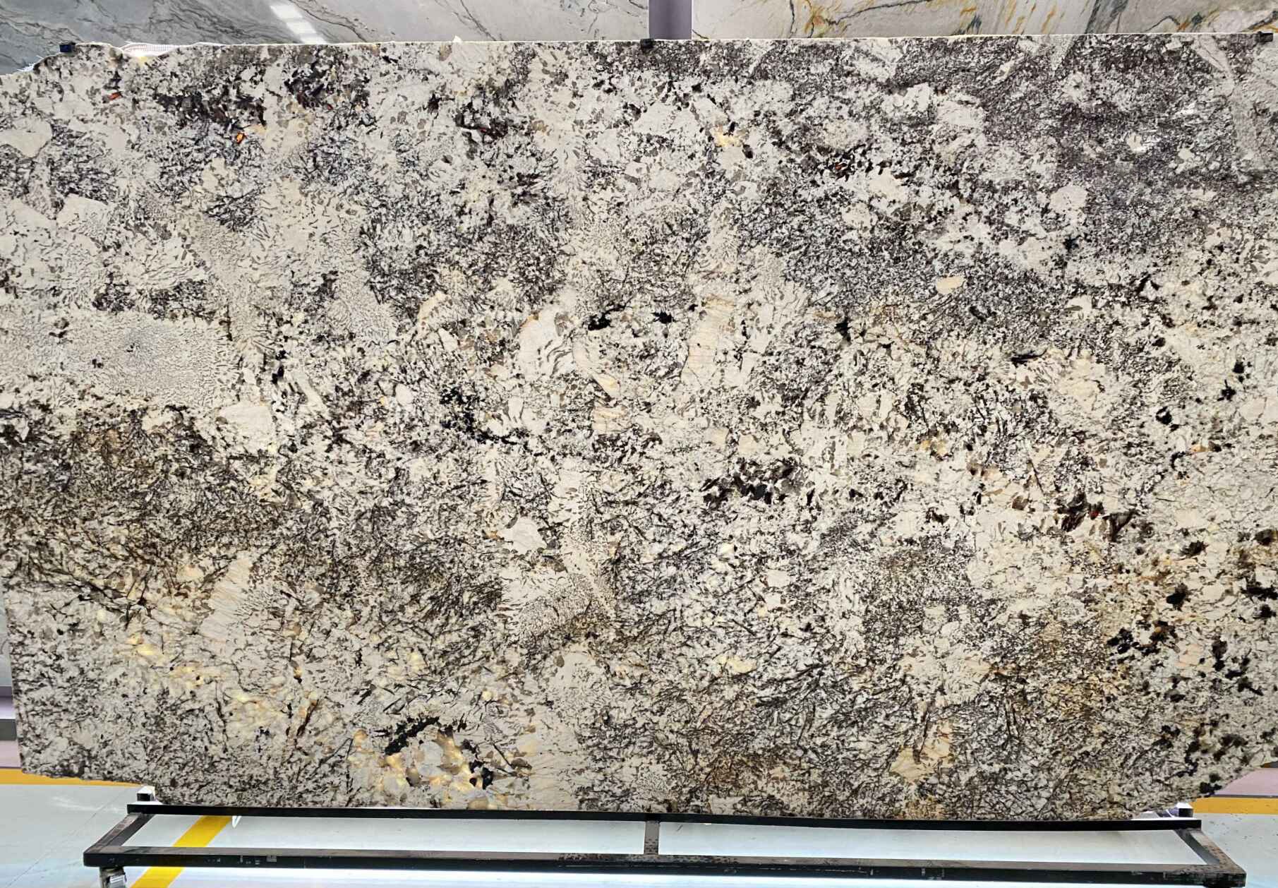 alpinus white granite