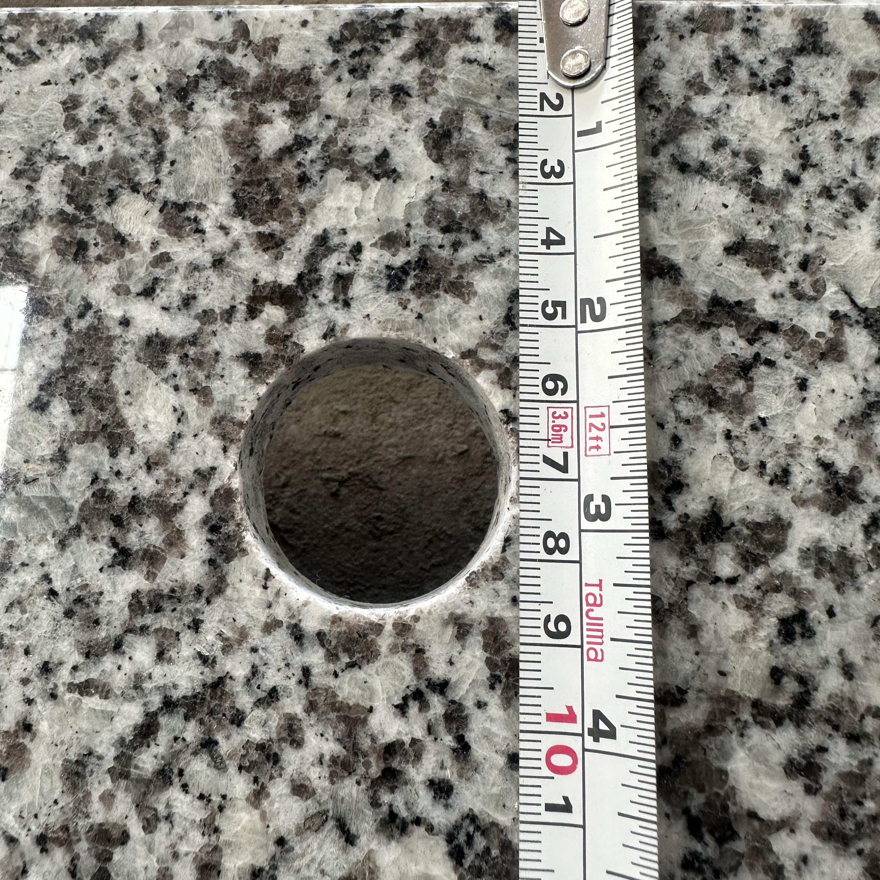 granite white pearl hole