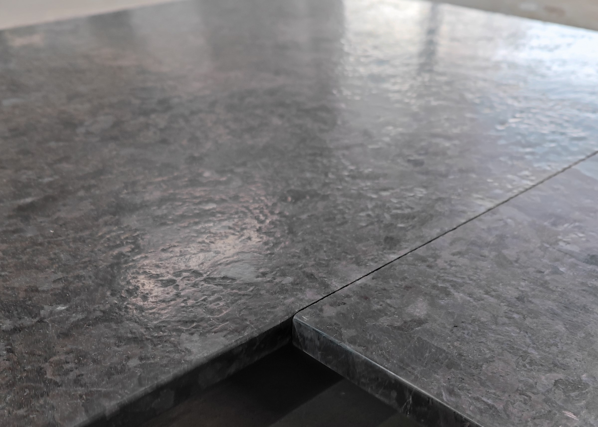 marron cohiba leather granite