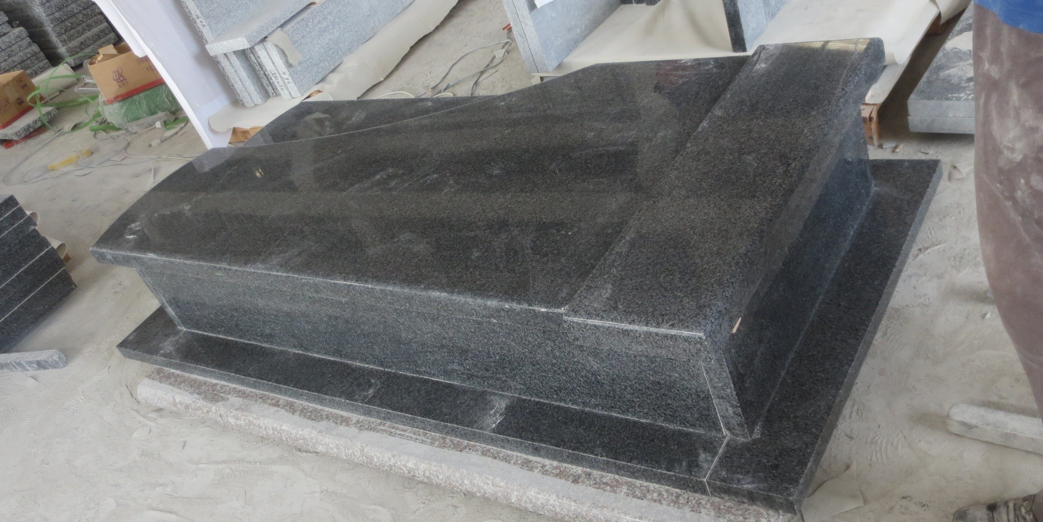 dark grey granite countertops