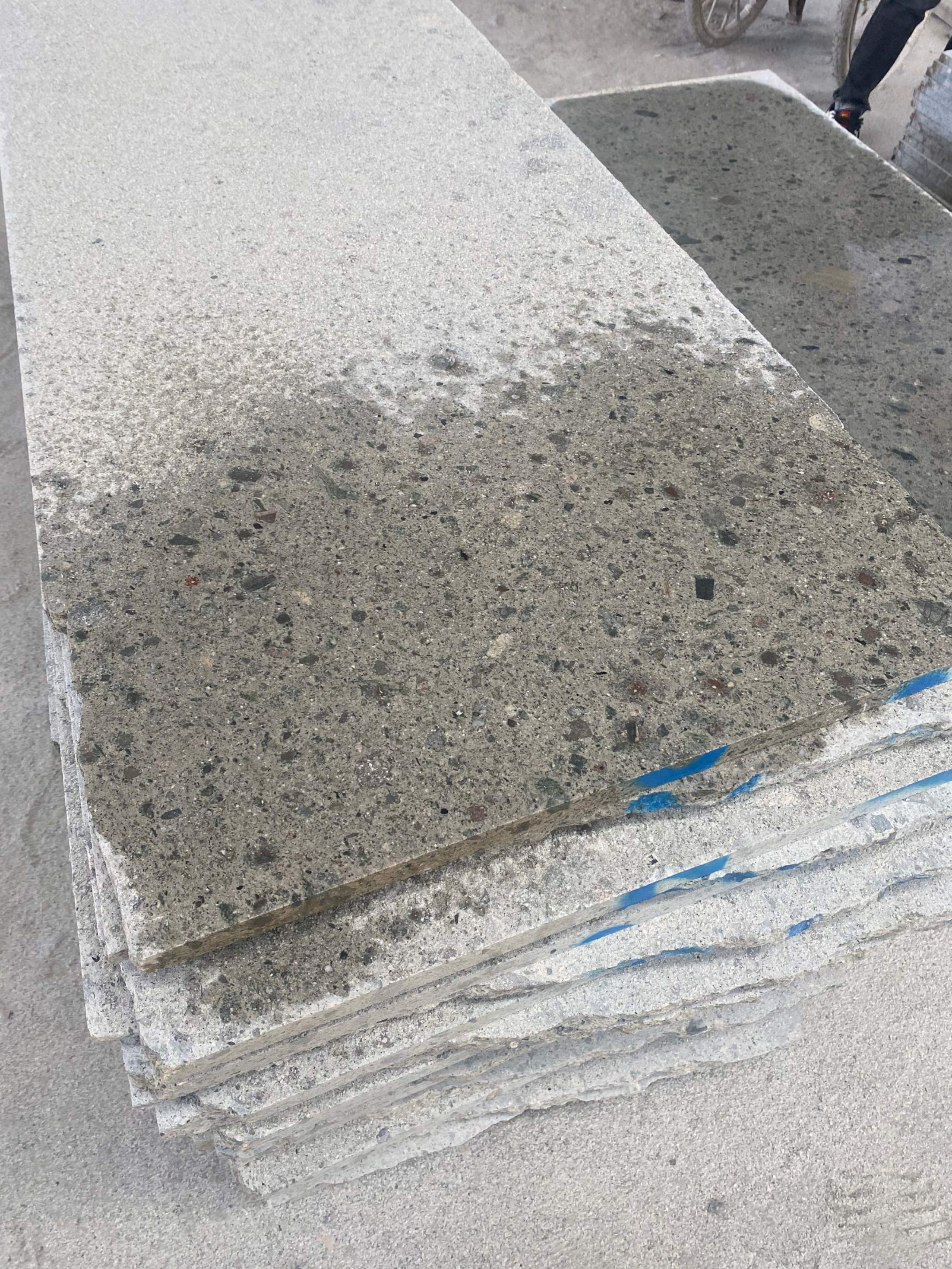 ergon grainstone rough grain grey