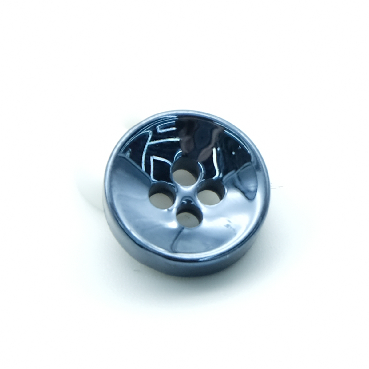 polo shirts-plastic button