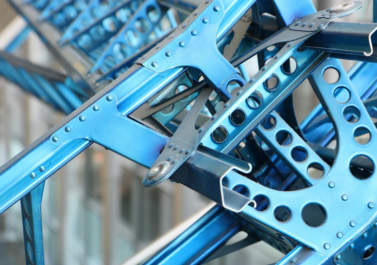 Learn how to anodize aluminum for improved corrosion resistance, durability, and appearance. Step-by-step guide for effective aluminum anodizing.