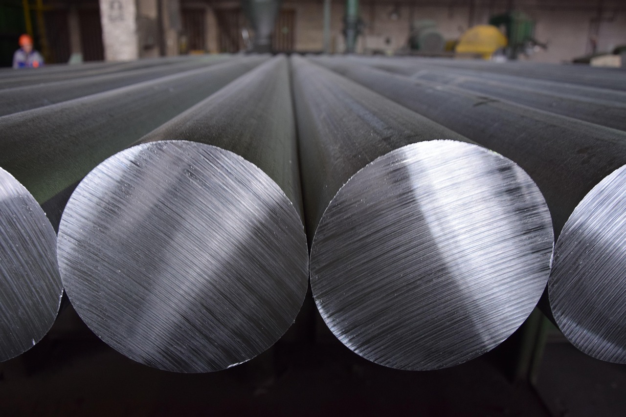 Is aluminum a metal? Discover the strength of aluminum oxide quick release pins for durable, corrosion-resistant industrial applications.