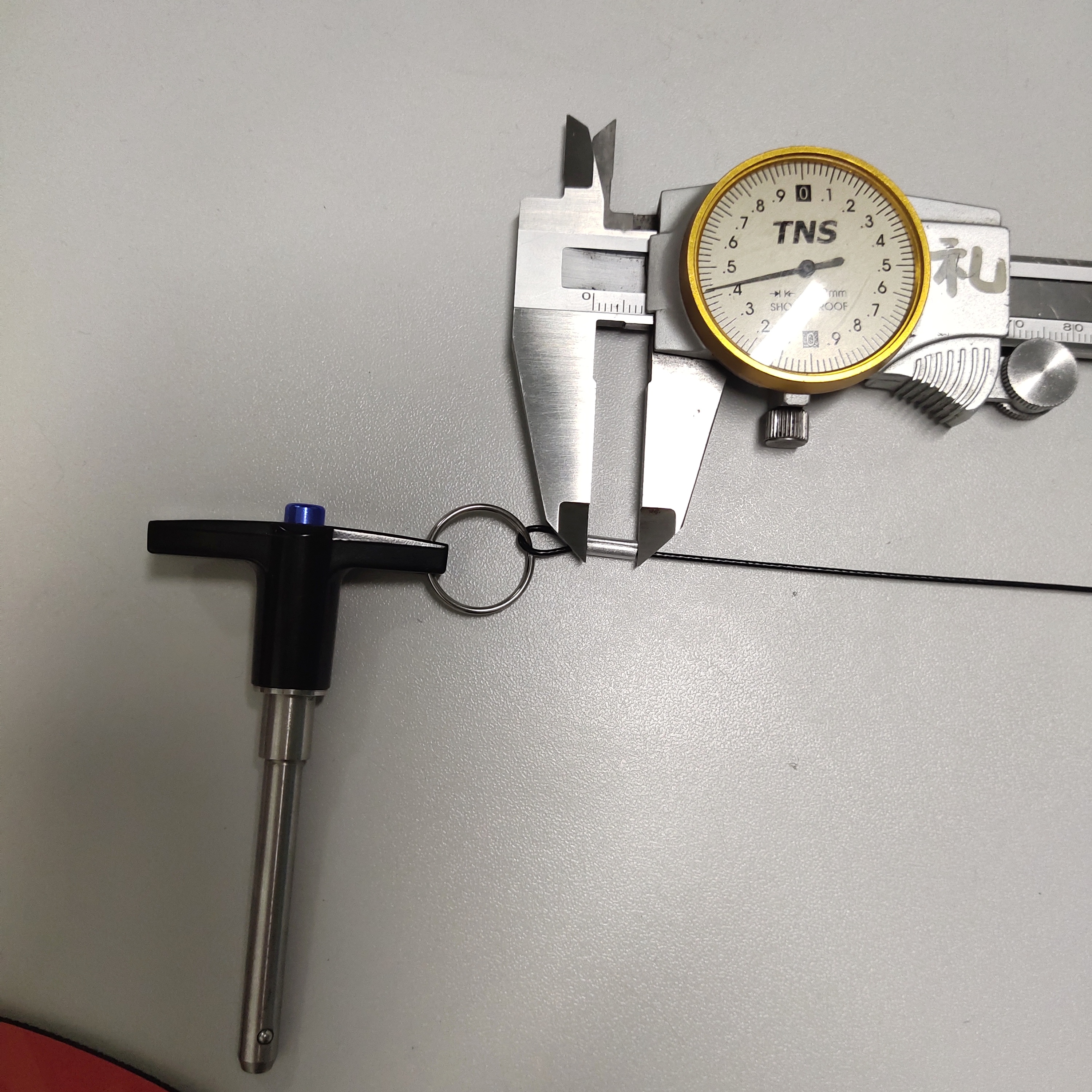 Discover our T-handle locking pins for secure and efficient fastening in industrial applications. Durable and reliable, they ensure smooth operation. Contact us for custom solutions tailored to your needs.