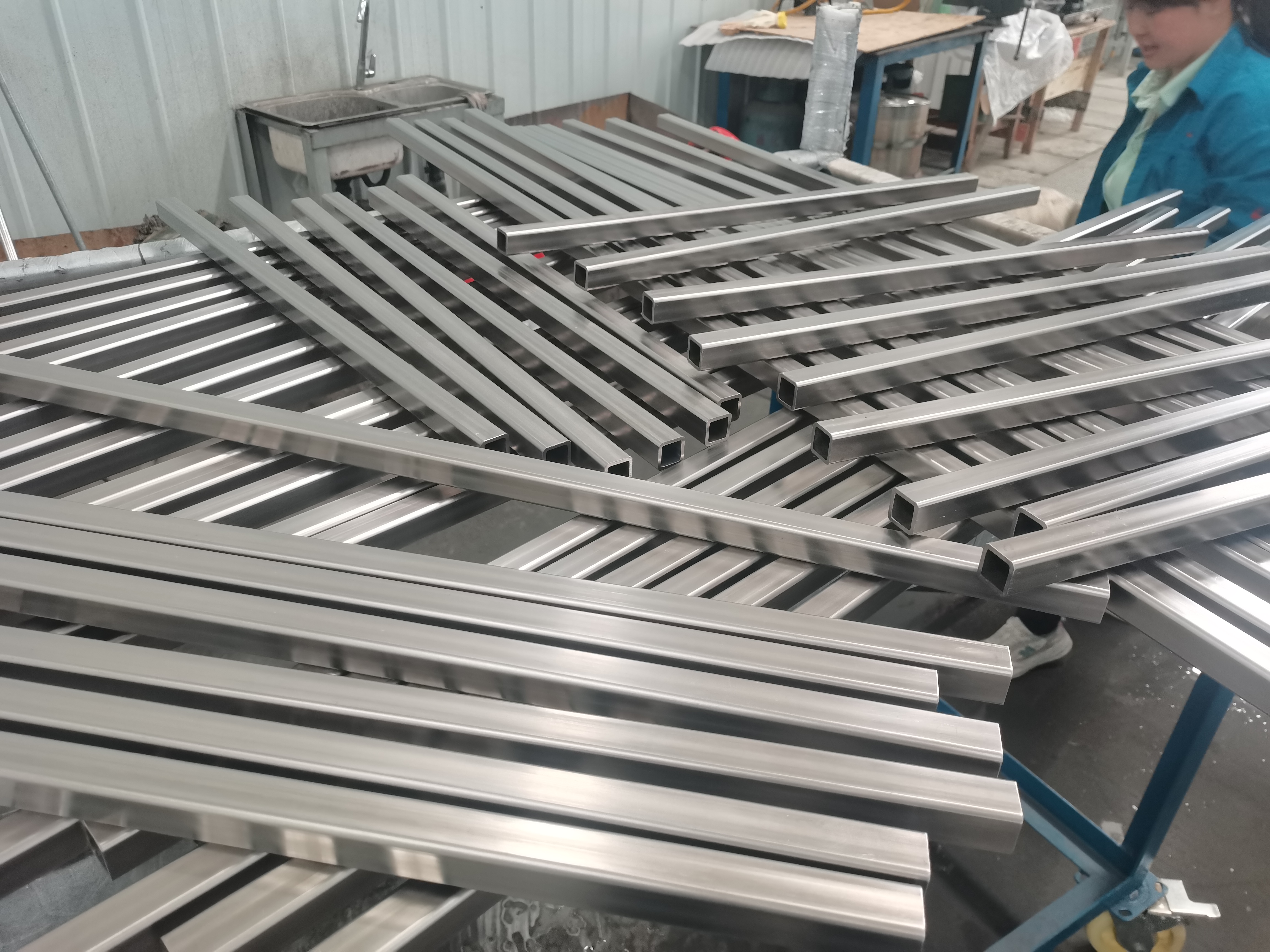Titanium Square Profile