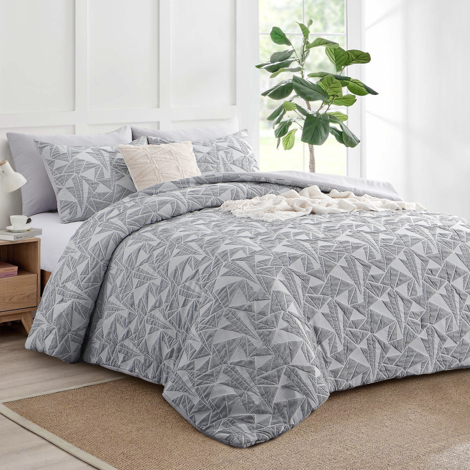 Reversible Comforter Set