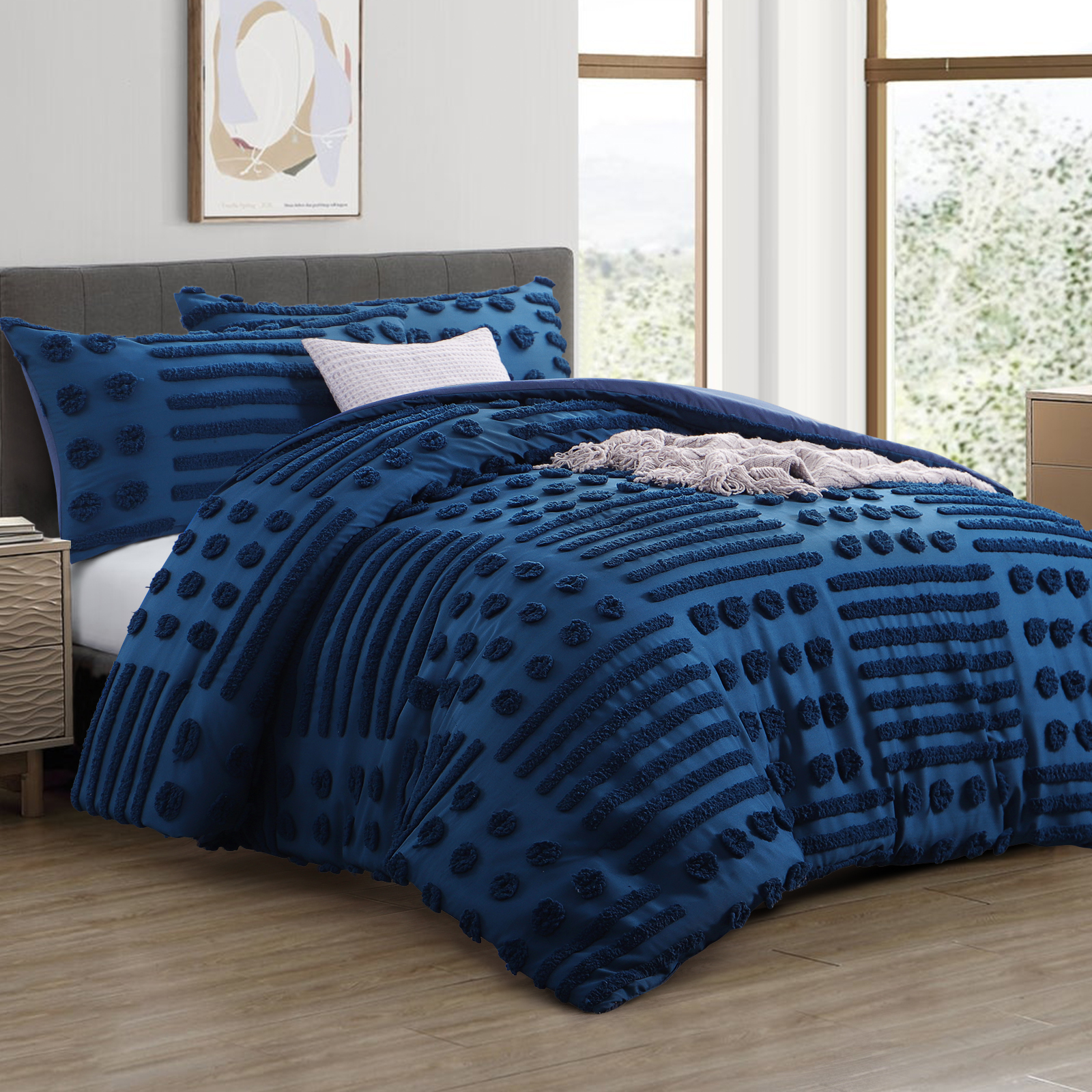 Tufted Comforter Set