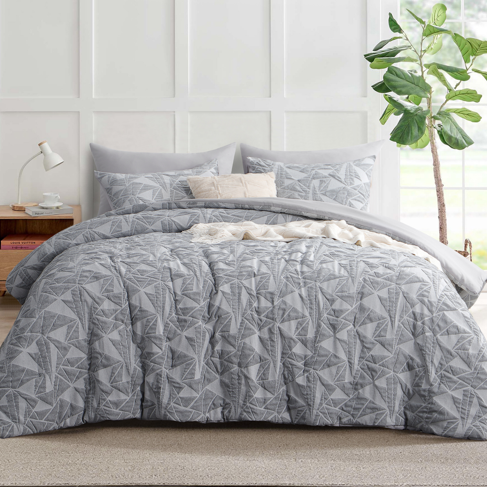 Reversible Comforter Set