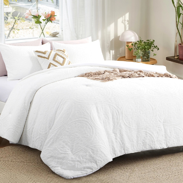 Jacquard Comforter Set