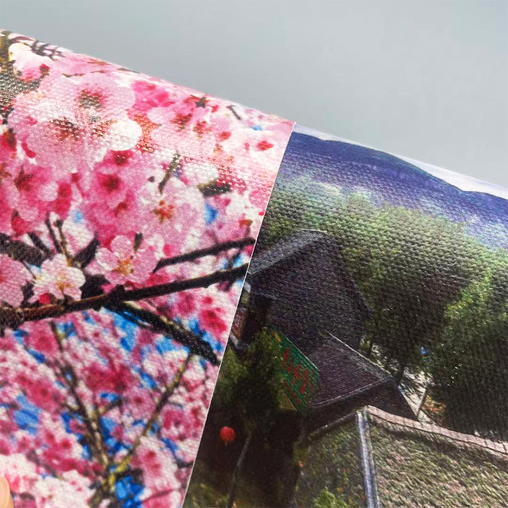 Matte and Glossy Poly-Cotton Canvas Surface Comparison