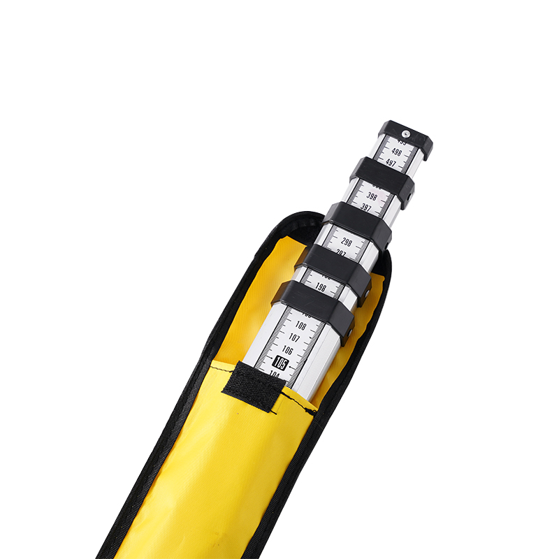 Telescopic leveling staff for construction and surveying measurement