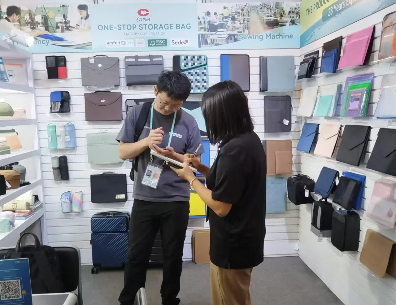 CAMEI ELE&STATIONERY CO.,LTDin the Canton Fair shine, a successful conclusion  -  Camei 