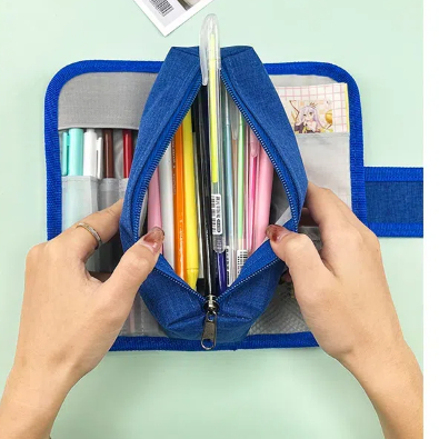 Simple multifunctional pencil case.