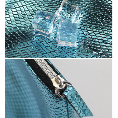 Fashionable large-capacity waterproof cosmetic bag