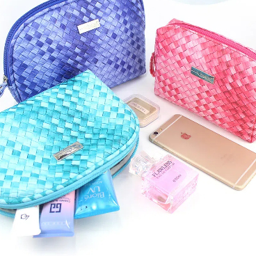 Simple hand-held cosmetic bag made of PU leather