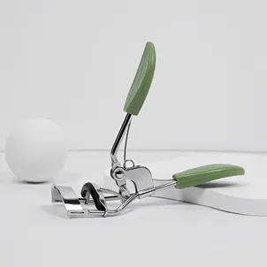 Eyelash Curler