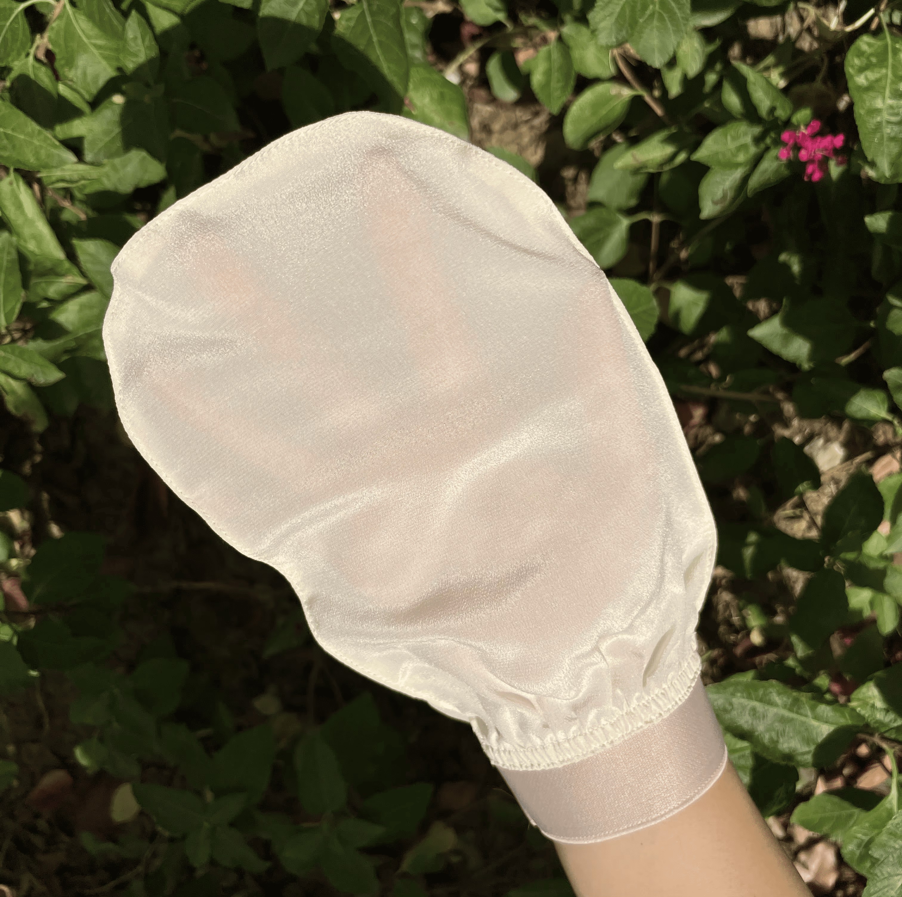 exfoliating gloves
