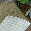 cotton chenille bath mat Ultra-fine fiber floor mat Cheap absorbent mats microfiber Quilted rug
doubleface Quilting process Positive and negative quilting embroidery floor mat
Plain colour Sherpa Fleece Super absorbent foot kitchen bathroom and other mult